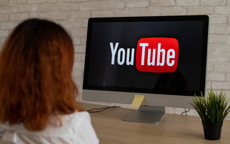 Xây dựng kênh YouTube là một trong những cách kiếm tiền online bền vững nhất hiện nay